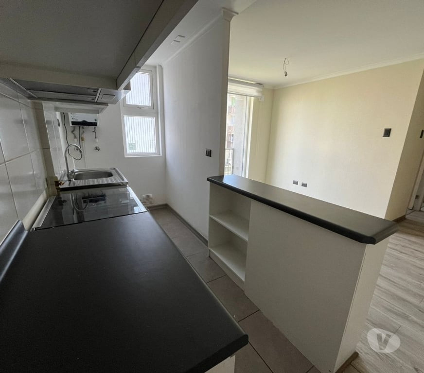 Bienes Raices Concepción Chiguayante - Fotos de Como Nuevo, con balcón, piscina y estacionamiento.