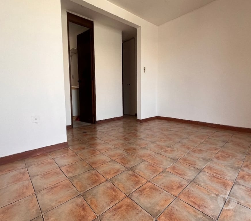 Bienes Raices Santiago Santiago - Fotos de Amplio, te ayudamos a financiar pie para la Compra