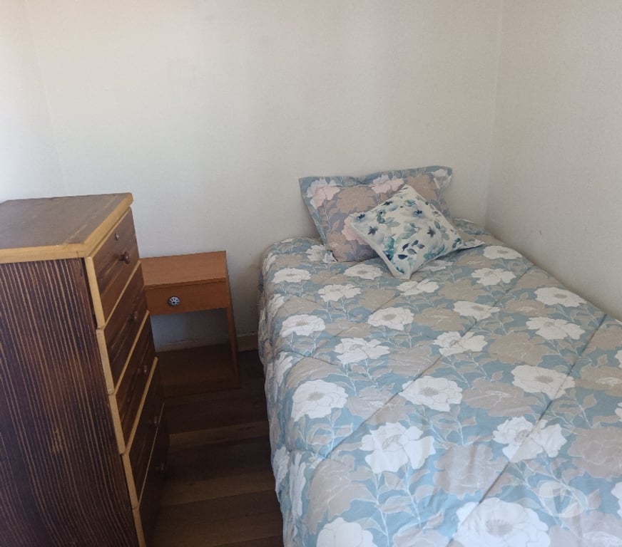 Arriendos Valparaíso Valparaíso - Fotos de ARRIENDO PIEZAS A PERSONA QUE TRABAJA O ESTUDIANTES