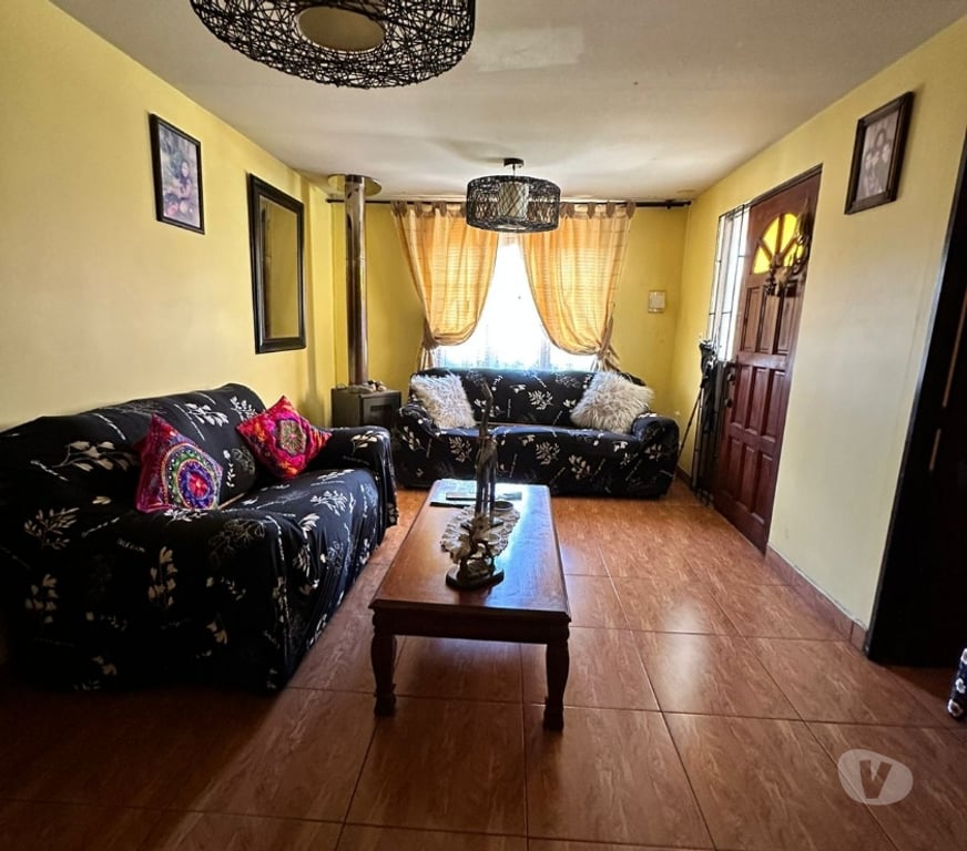 Bienes Raices Los Andes Los Andes - Fotos de CASA LINDA BUEN SECTOR