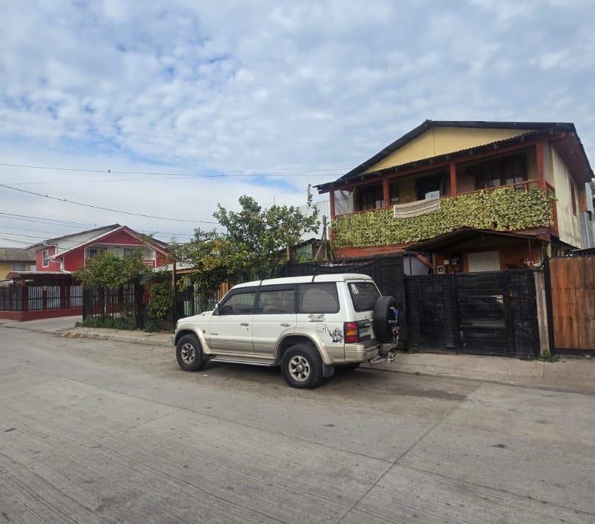 ¡Oportunidad En Talagante! Venta De Propiedad Con Dos Casas
