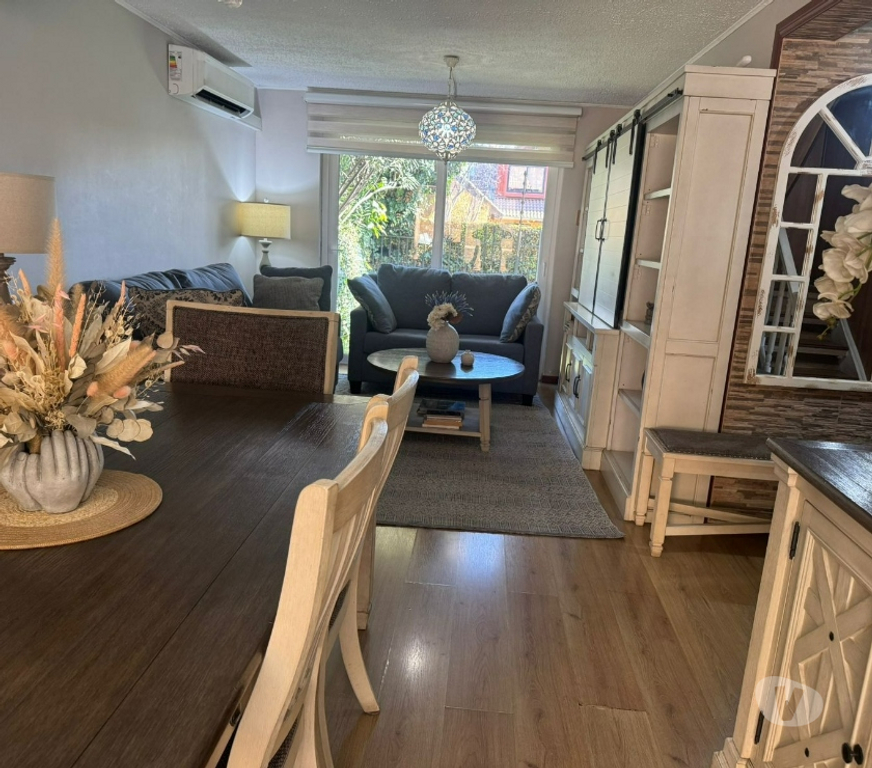 Bienes Raices Santiago Peñalolén - Fotos de En Parque Tobalaba II, Casa de dos pisos en Venta