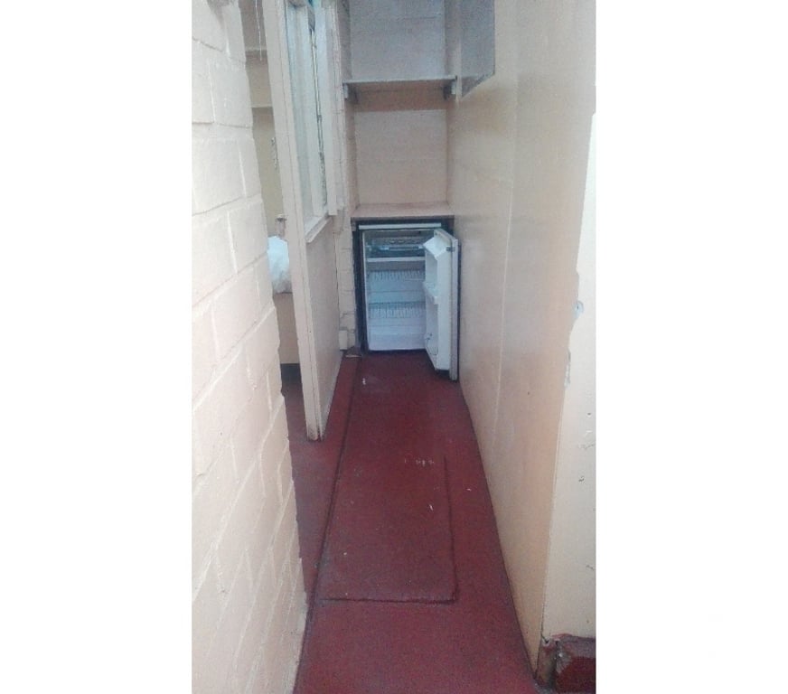 Arriendo de piezas Santiago La Florida - Fotos de PIEZA AMOBLADA WC PRIVADO MALL VESPUCIO HOSPITAL LF