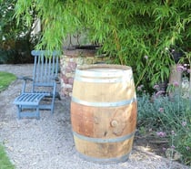 Barriles y Barricas de Vino Decorativas en Santiago