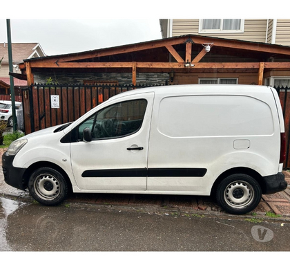 Camionetas seminuevas Puente Alto Cordillera - Fotos de Vendo Peugeot Parter 2018 HDI 1.6 211.000km a 6.450.000 conv