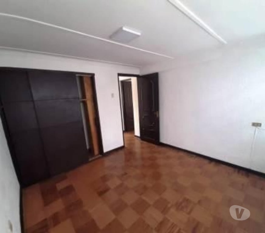 Bienes Raices Valparaíso Quilpué - Fotos de Excelente casa con muy buena ubicación central en Quilpué.
