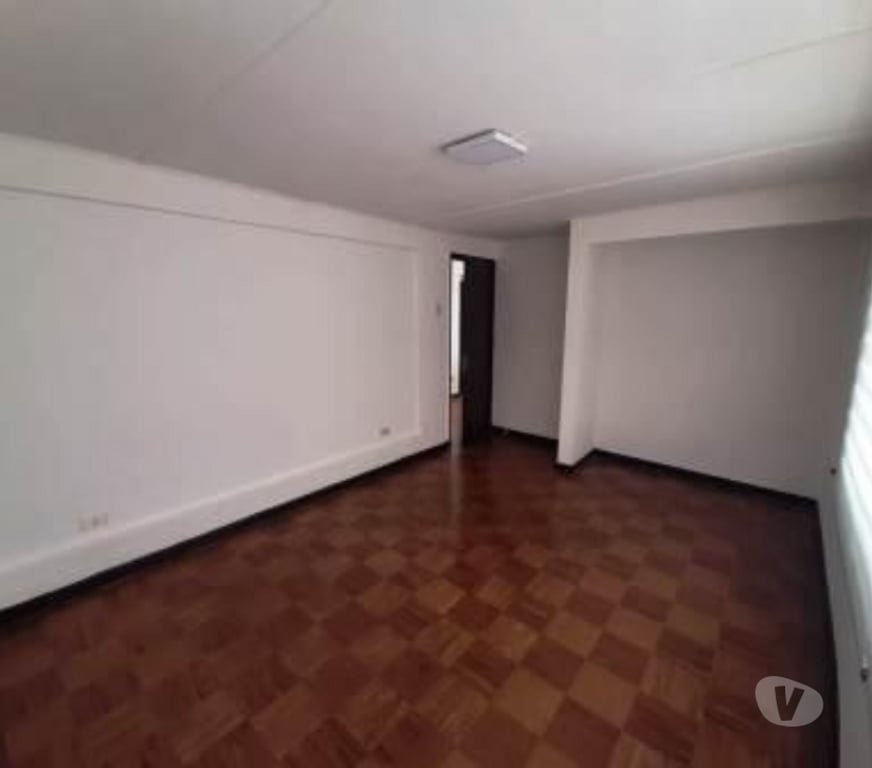 Bienes Raices Valparaíso Quilpué - Fotos de Excelente casa con muy buena ubicación central en Quilpué.
