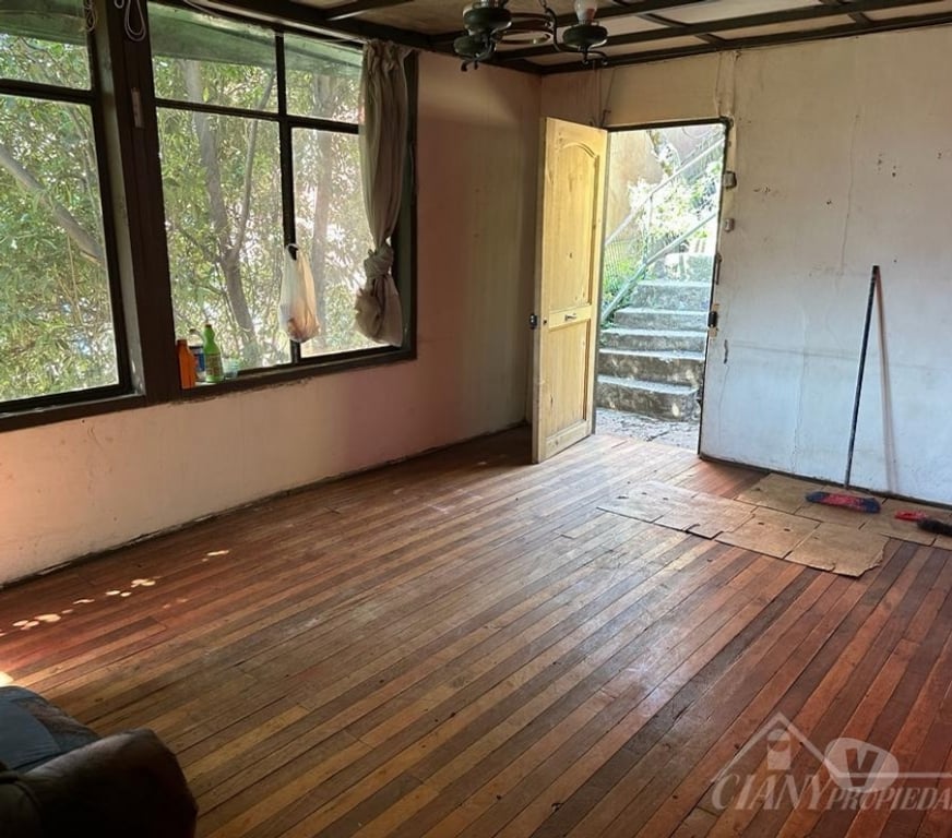 Bienes Raices Valparaíso Valparaíso - Fotos de VENDO CASA PARA RECONSTRUIR CERRO MARIPOSA VALPARAISO