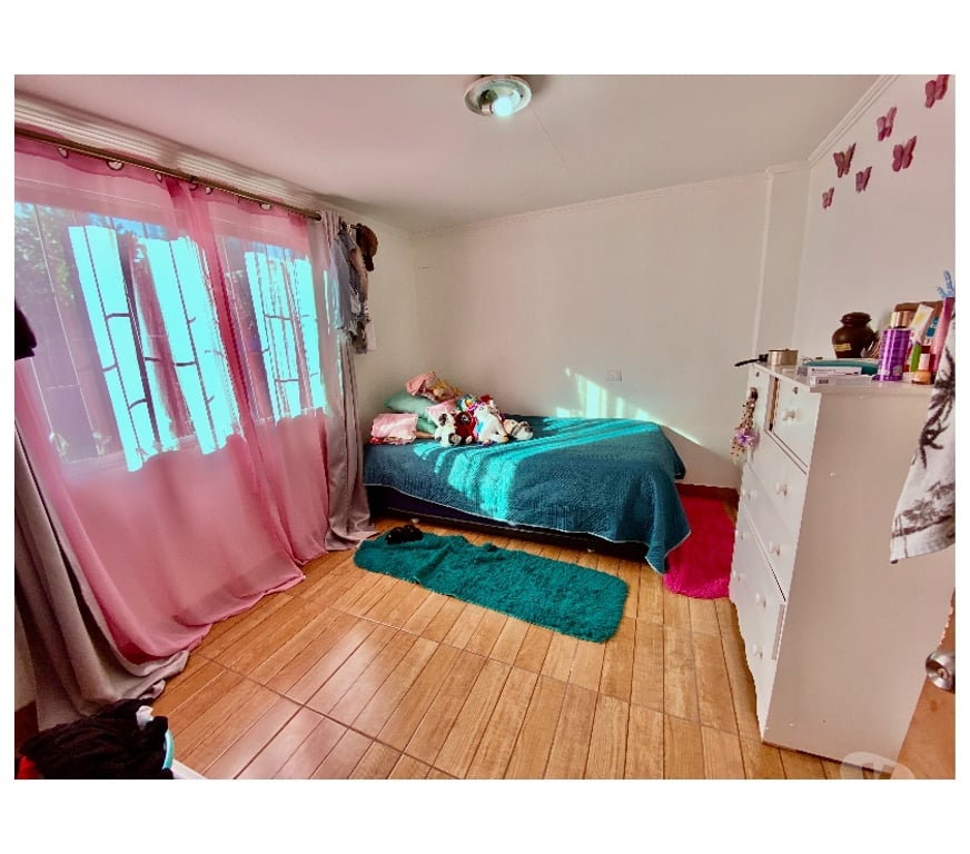 Bienes Raices Santiago Peñalolén - Fotos de Casa Esquina Con Amplio Terreno 4d1b, Peñalolén