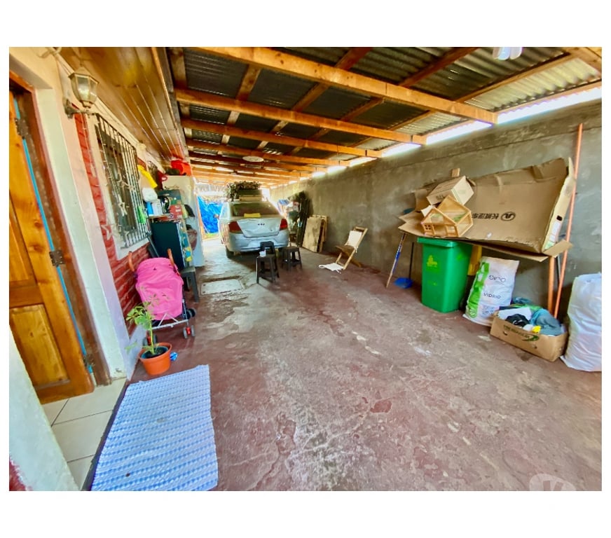 Bienes Raices Santiago Peñalolén - Fotos de Casa Esquina Con Amplio Terreno 4d1b, Peñalolén