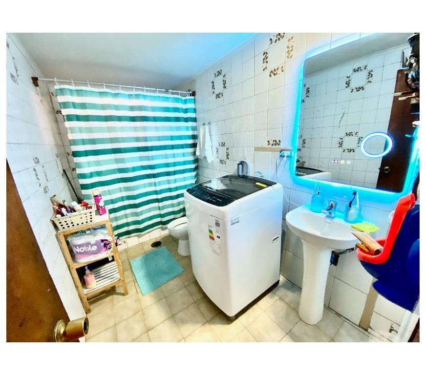 Bienes Raices Santiago Peñalolén - Fotos de Casa Esquina Con Amplio Terreno 4d1b, Peñalolén