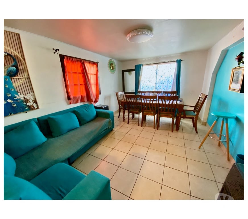 Bienes Raices Santiago Peñalolén - Fotos de Casa Esquina Con Amplio Terreno 4d1b, Peñalolén