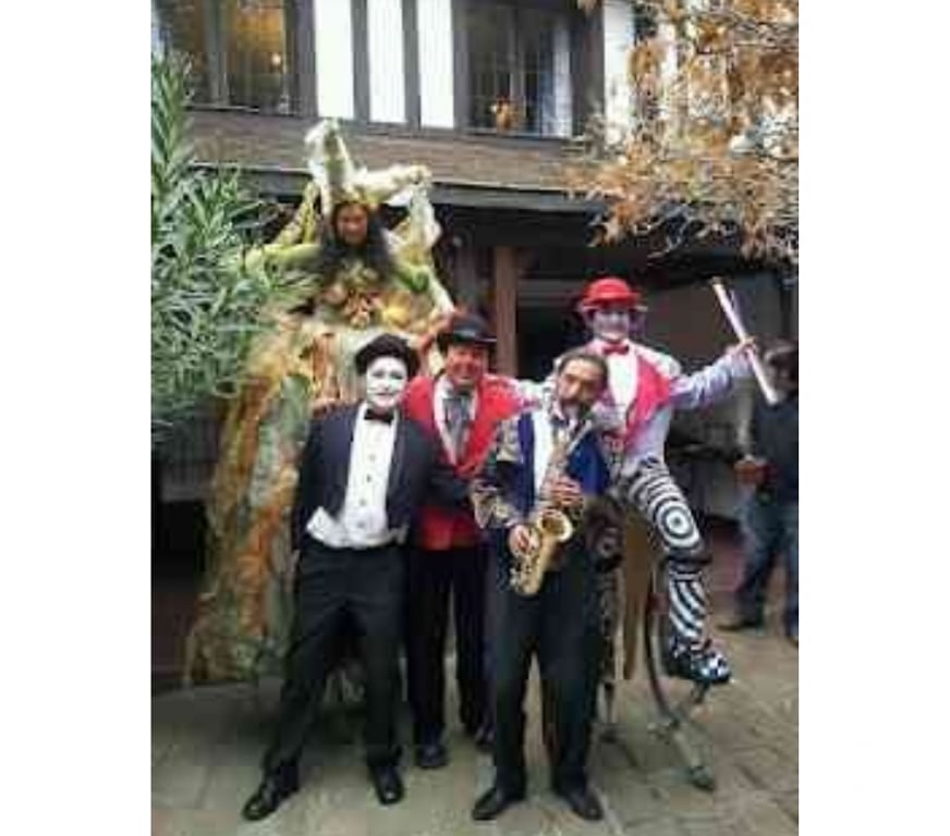 IOrganizador de Eventos Santiago Lo Barnechea - Fotos de Shows de Circo y Teatro para Eventos