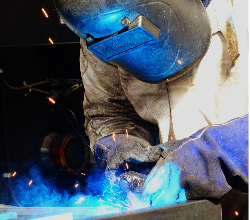 Fabricación y montaje de estructuras metálicas a medida