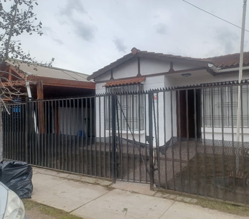 EXCELENTE PROPIEDAD 1 PISO 3 DORMITORIOS 2 BAÑOS