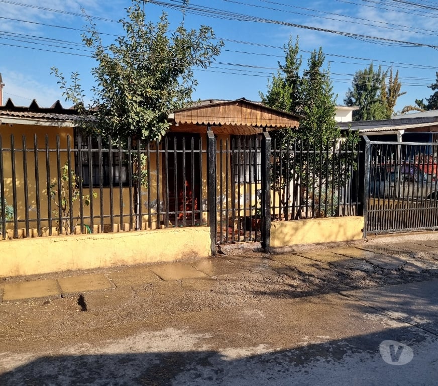 Bienes Raices Santiago Estación Central - Fotos de Venta Casa Villa Robert Kennedy Estación central