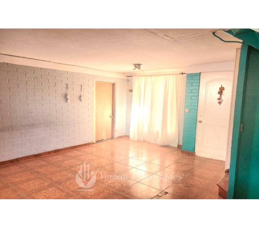 Bienes Raices Cordillera Puente Alto - Fotos de ¡Se VENDE Amplia Casa en Conjunto habitacional Privado!