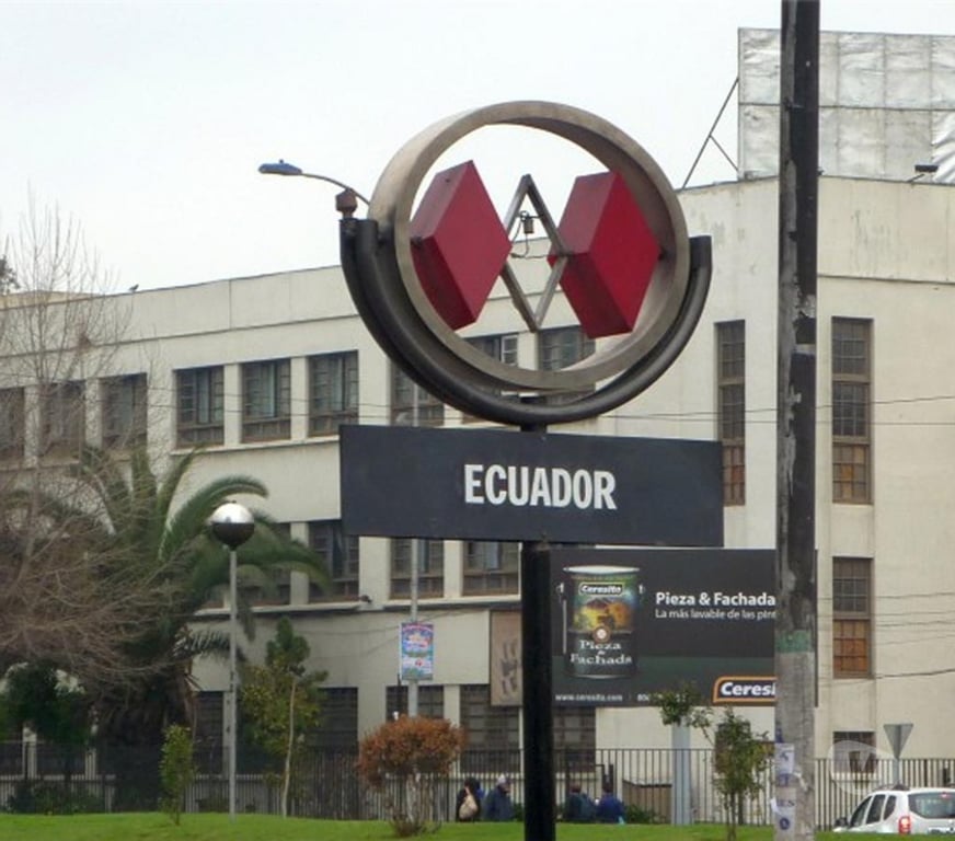 Arriendos Santiago Estación Central - Fotos de 240mil Depto 42m2 Mtro Ecuador 1D 1B Terraz Inst. Lavadora