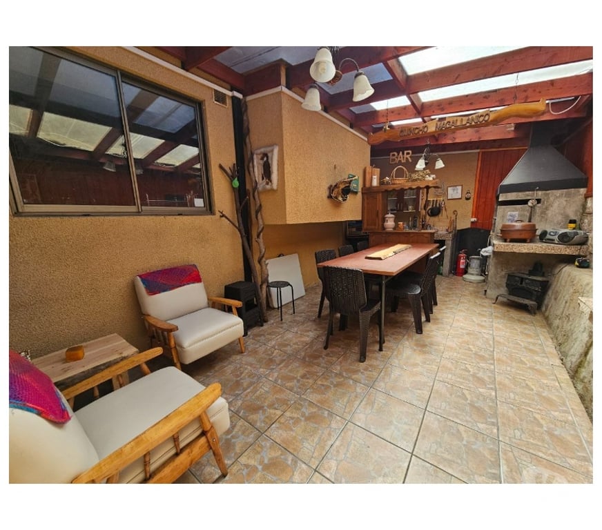 Bienes Raices Concepción San Pedro de la Paz - Fotos de Bella Casa en Venta, Andalue