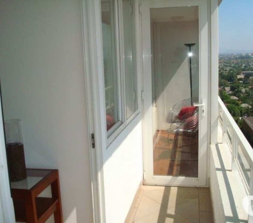 390.000 ARRIENDO depto 2 dorm. Macul