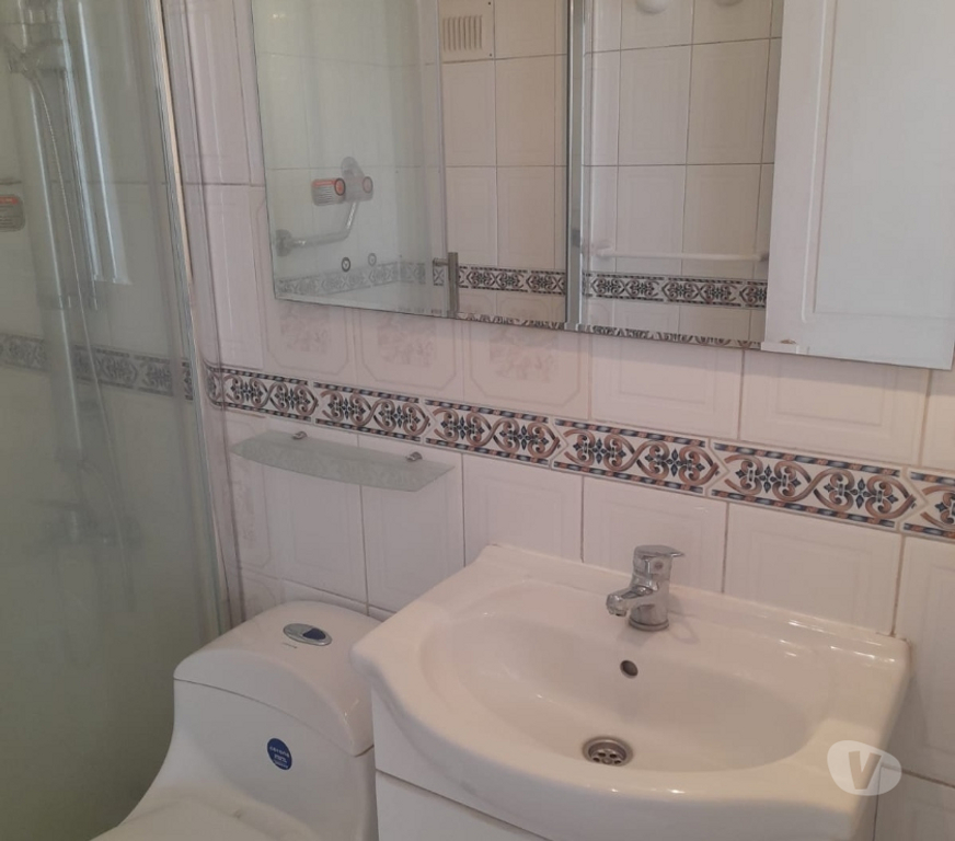 Arriendos Santiago Santiago - Fotos de $ 350.000 ARRIENDO depto 2 dorm. Metro Toesca.
