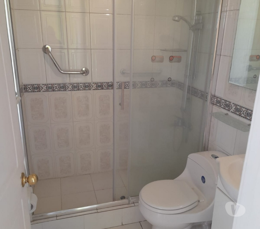 Arriendos Santiago Santiago - Fotos de $ 350.000 ARRIENDO depto 2 dorm. Metro Toesca.