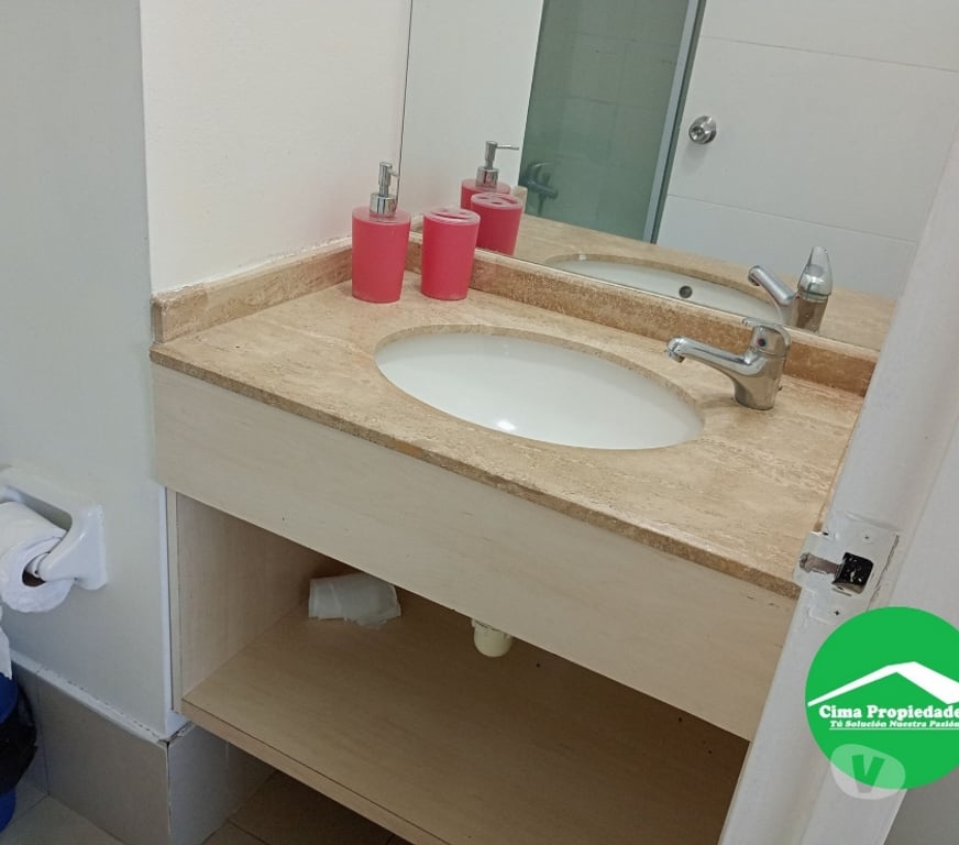 Bienes Raices Concepción San Pedro de la Paz - Fotos de Gran Equipamiento, Laguna, canchas futbol, tenis