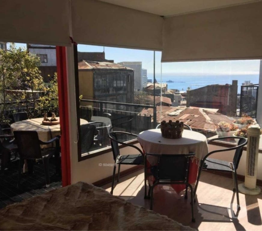 Arriendos Valparaíso Valparaíso - Fotos de Arrienda casa, linda vista en cerro bellavista, Valparaíso
