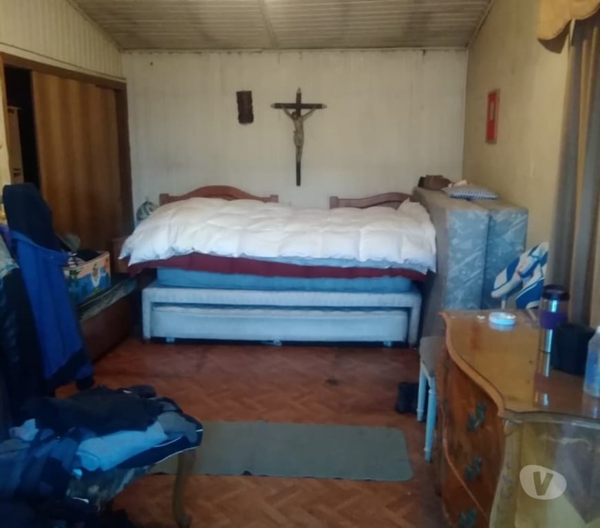 Bienes Raices Santiago La Florida - Fotos de Casa con buenos accesos de colegio, comerciales y de salud