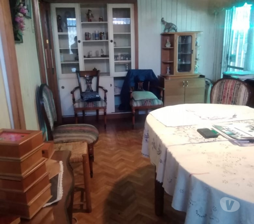 Bienes Raices Santiago La Florida - Fotos de Casa con buenos accesos de colegio, comerciales y de salud