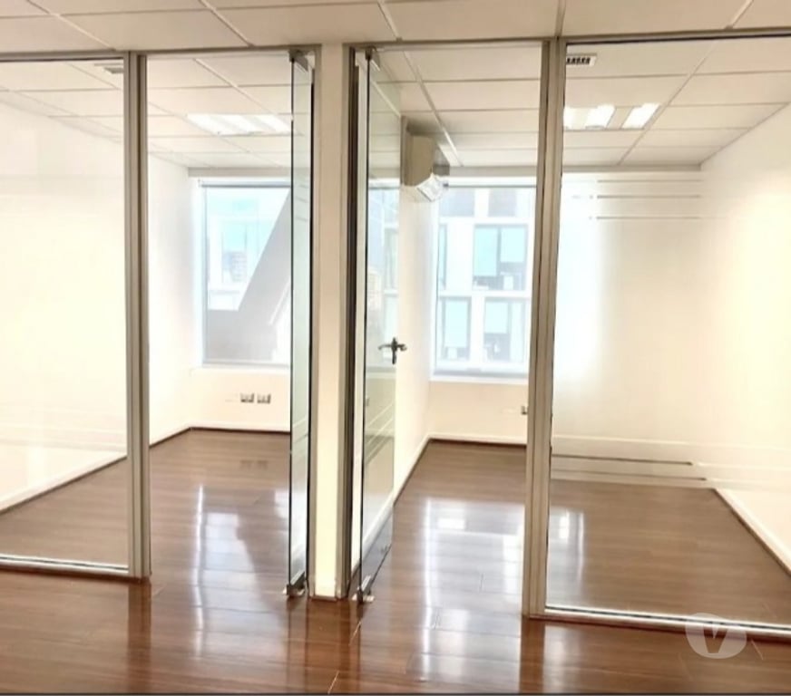 Arriendo oficinas Santiago Las Condes - Fotos de Oficina Vendo 2 privados Nueva Las Condes