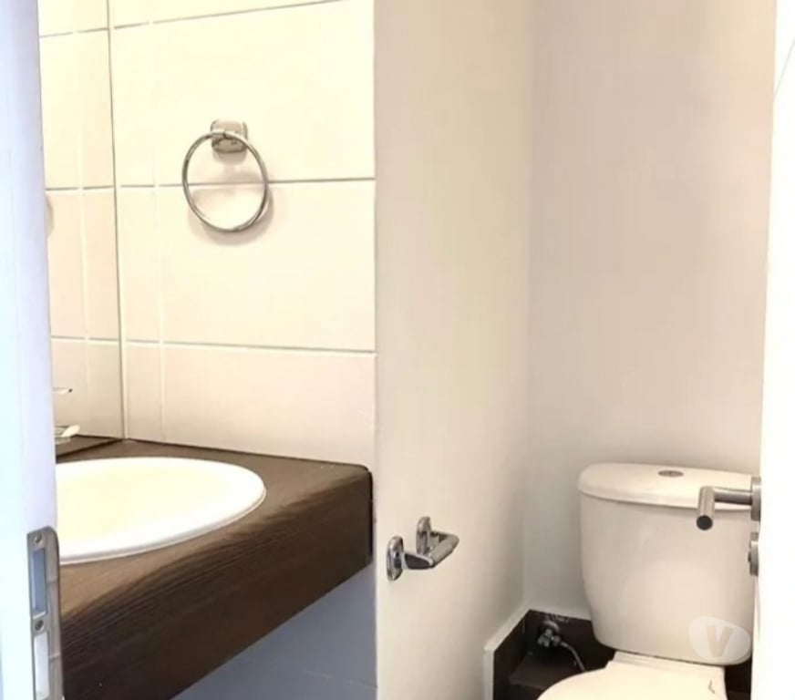 Arriendo oficinas Santiago Las Condes - Fotos de Oficina Vendo 2 privados Nueva Las Condes