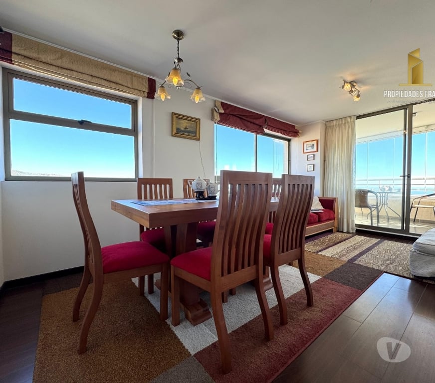 Bienes Raices Valparaíso Valparaíso - Fotos de VALPARAISO VENDE DEPARTAMENTO 3D 2B SOLEADO VISTA AL MAR