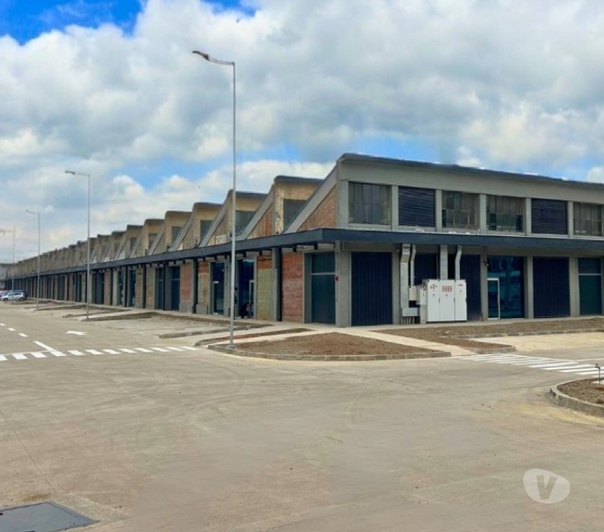 Arriendo bodegas Santiago Renca - Fotos de Arriendo Bodega con buena ubicación y conectividad