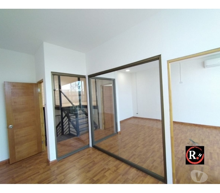Arriendo bodegas Santiago Renca - Fotos de Arriendo Bodega 3 Niveles con Jaulas de Seguridad en Renca