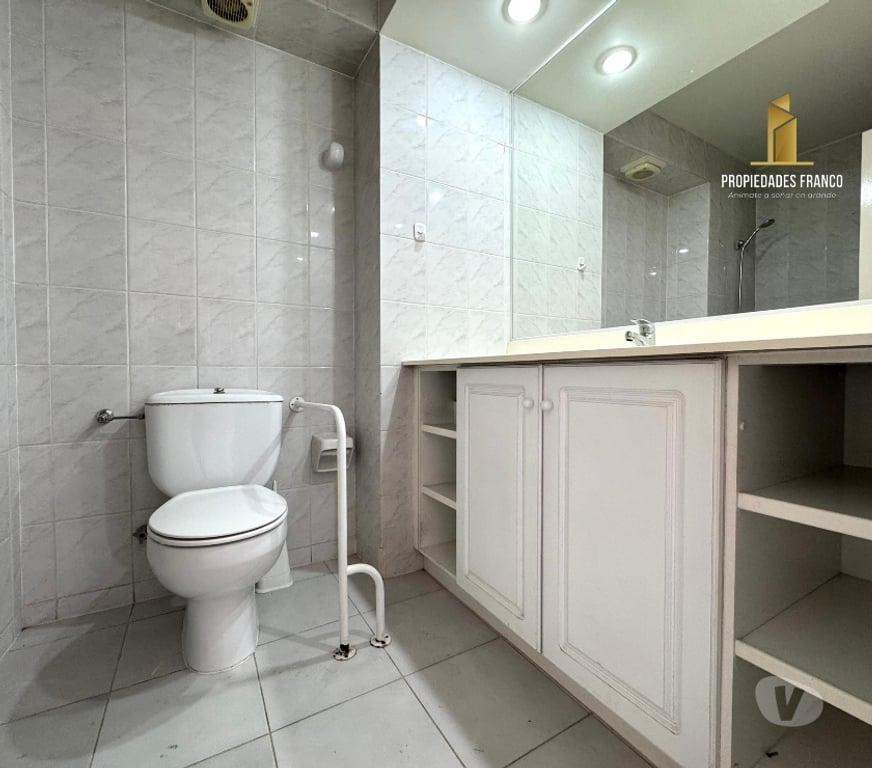 Bienes Raices Valparaíso Viña del Mar - Fotos de VIÑA VENTA DEPARTAMENTO 4D 3B 2E REMODELADO FRENTE AL MAR