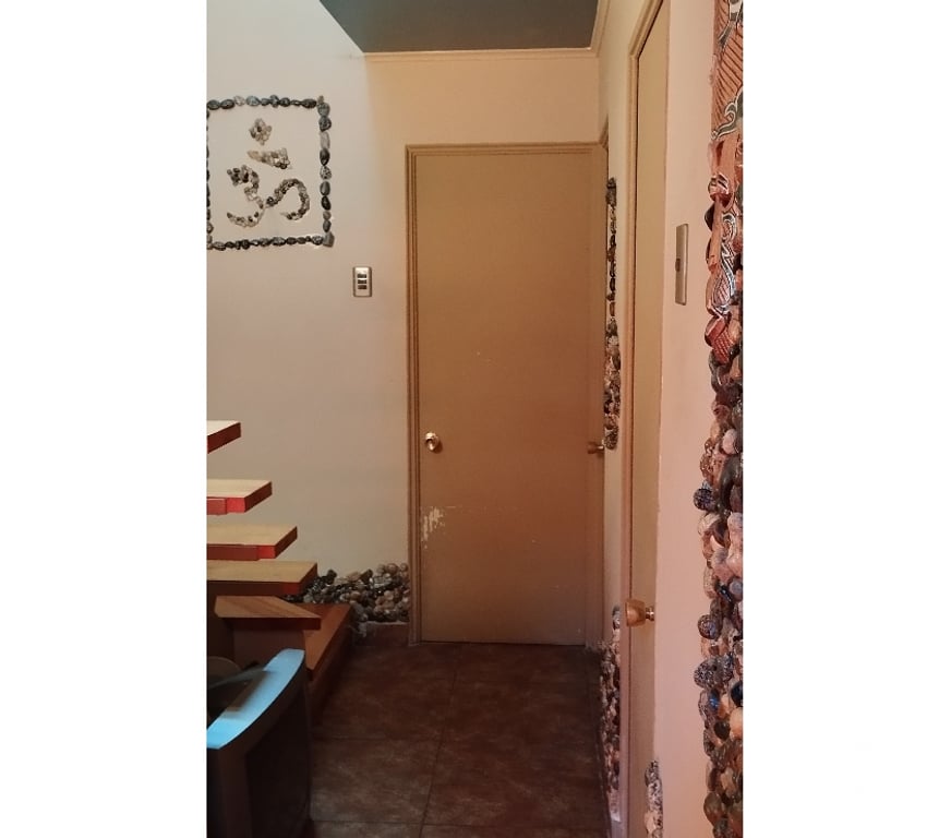 Bienes Raices Valparaíso Viña del Mar - Fotos de CASA AMPLIO TERRENO EN AGUA SANTA VIÑA DEL MAR