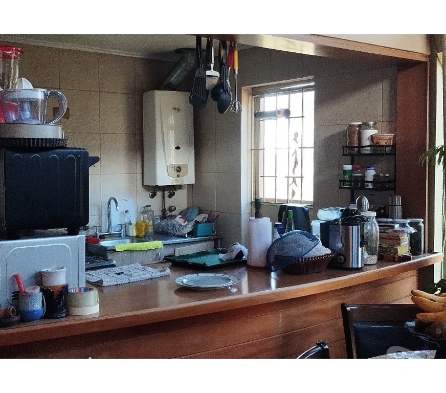 Bienes Raices Valparaíso Viña del Mar - Fotos de CASA AMPLIO TERRENO EN AGUA SANTA VIÑA DEL MAR