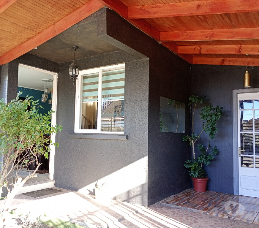 Bienes Raices Concepción San Pedro de la Paz - Fotos de Remodelada con piscina, para vivir relajadamente.
