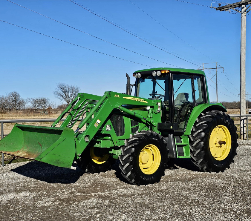 Fertilizadoras en Venta Santa Bárbara Bío-Bío - Fotos de Se vende tractor John Deere 6430 Premium con cargador