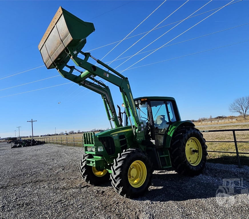 Fertilizadoras Usadas Bío-Bío Santa Bárbara - Fotos de Se vende tractor John Deere 6430 Premium con cargador