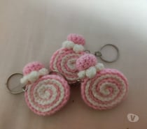 Llavero crochet brazo de reina 3000 pesos c u
