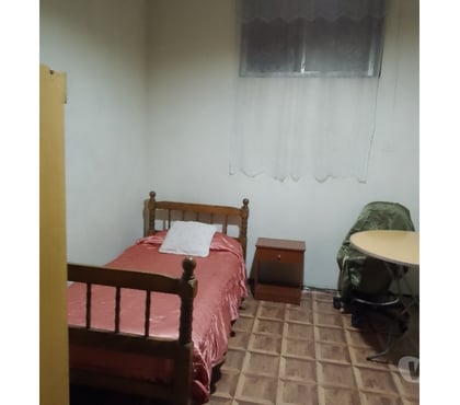Arriendo de piezas Santiago Santiago - Fotos de 190000 PIEZA AMUEBLADA VARÓN PASOS METRO STA. LUCÍA STGO.