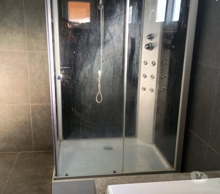 Bienes Raices Cautín Padre Las Casa - Fotos de Hermosa parcela con casa y piscina, galpón y bodegas