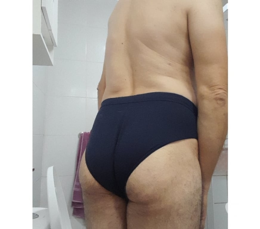 Hombre >> Hombre Santiago La Cisterna - Fotos de BUSCO AMISTAD SERIA CON HOMBRE MORENO DE PIEL Y SOLO