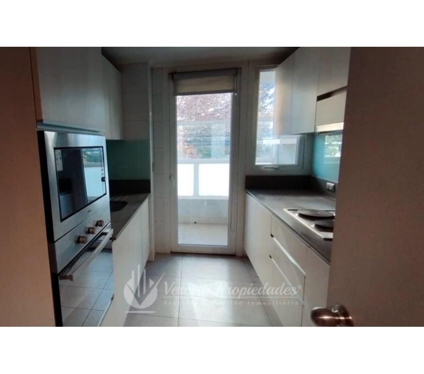 Arriendos Santiago San Miguel - Fotos de Hermoso y espacioso departamento a sólo pasos del metro