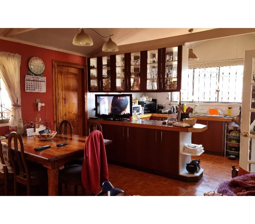 Bienes Raices Valparaíso Villa Alemana - Fotos de CASA UN PISO INDIVIDUAL CON AMPLIO TERRENO