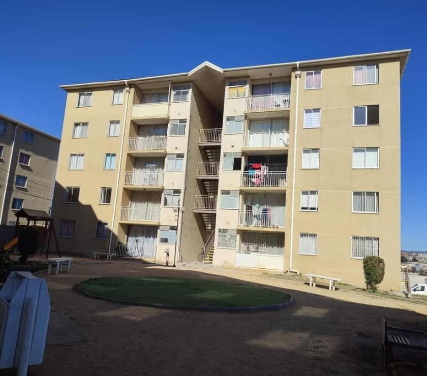 DEPARTAMENTO EN SEGUNDO PISO EN CONDOMINIO PUERTO DEL NORTE