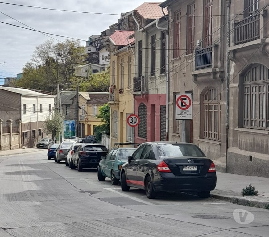 Bienes Raices Valparaíso Valparaíso - Fotos de HERMOSA CASA CALLE SANTA ELENA