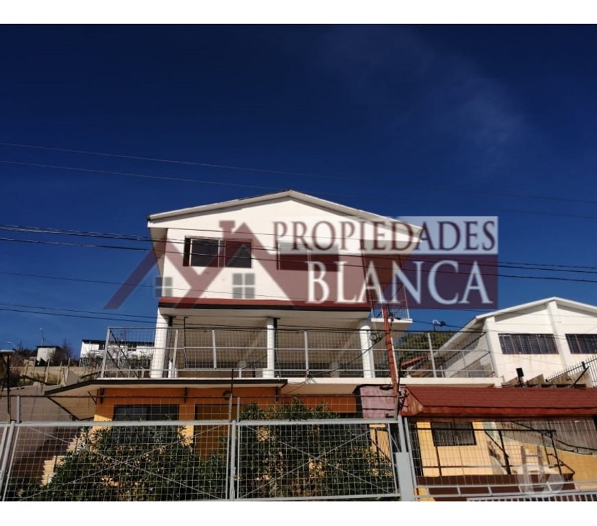 Bienes Raices Valparaíso Quilpué - Fotos de COLEGIO PARADERO TREINTA QUILPUÉ